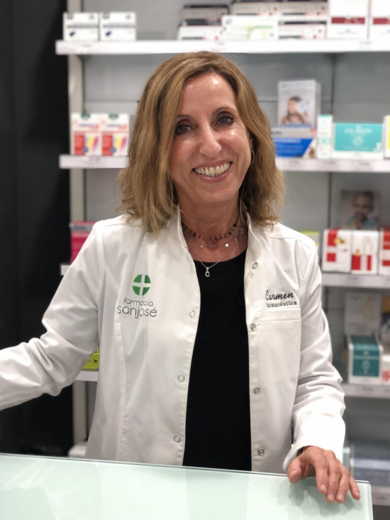 Carmen Javaloyes forma parte de nuestro equipo y es Farmacéutica Adjunta