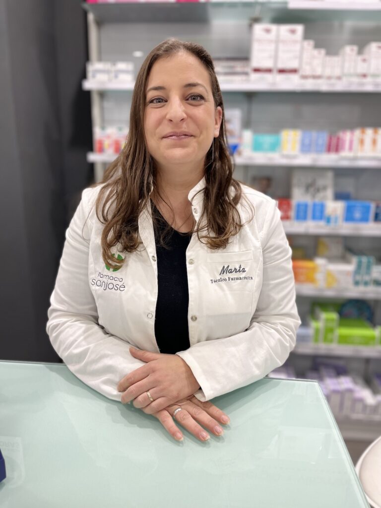 Marta Miñana forma parte de nuestro equipo y es Técnico Farmacia