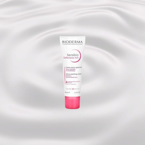 La crema Sensibio Defensive de Bioderma está disponible en la Farmacia Sanjose de Campanar.