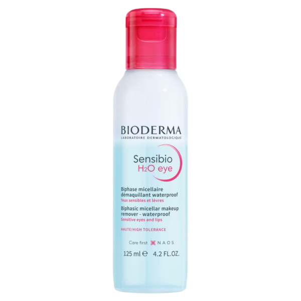 Para respetar tu piel sensible, elige Sensibio H2O eye para quitarte el maquillaje resistente al agua de los ojos y labios.